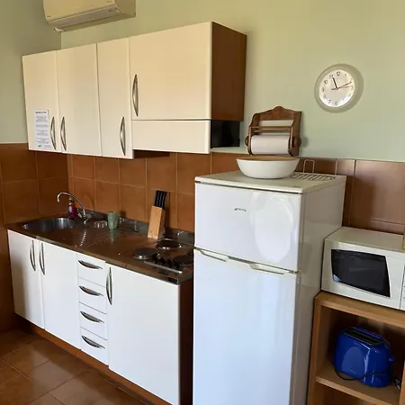 Casa Orchidea 4* توري ديل بيناكو
