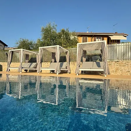 Casa Orchidea Aparthotel 2*