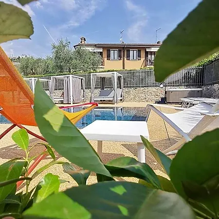 Casa Orchidea Ξενοδοχείο με διαμερίσματα 4*
