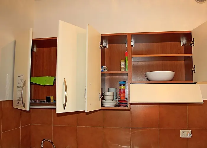 Casa Orchidea 4* טורי דל בנקו