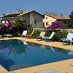 Casa Orchidea מלון דירות 4*