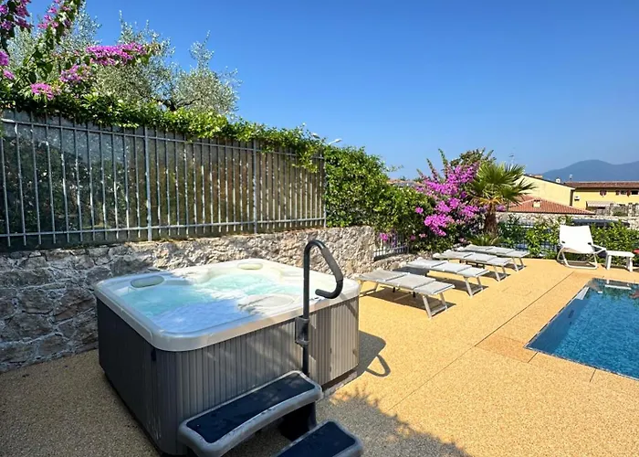 Casa Orchidea 4*