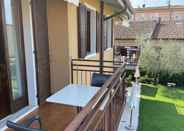 Aparthotel Casa Orchidea Torri Del Benaco